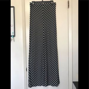 Black and white maxi skirt